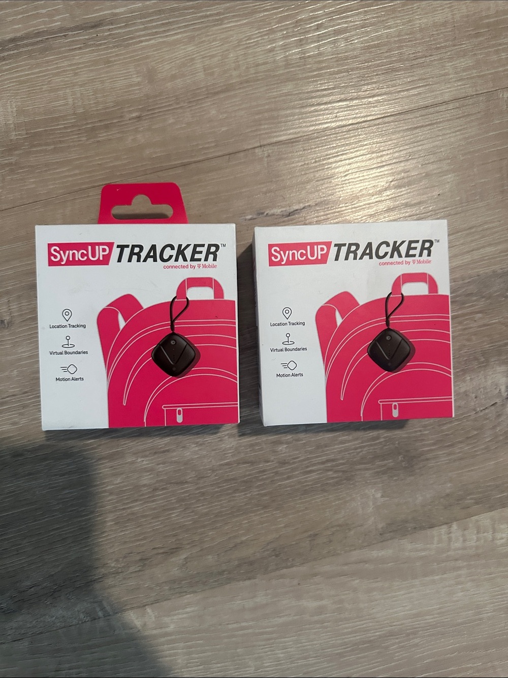 Source Unknown SyncUP TRACKER - White & Pink Packaging, Black Trackers